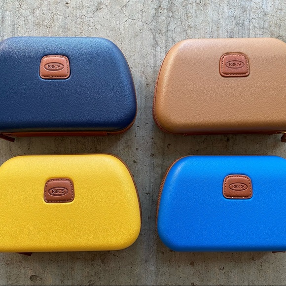 Bric's Handbags - BRICS | Toiletry Case-Exclusive for Qatar Airways Hard Case